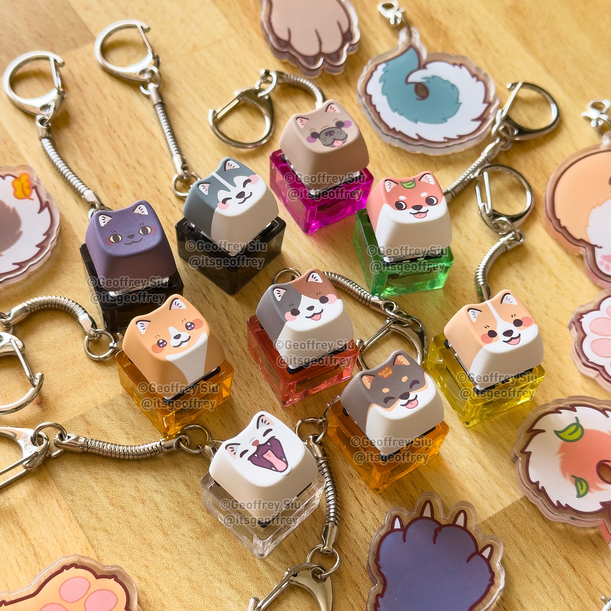 Series 3 Cats and Dogs Clicky Keychain Blind Bag