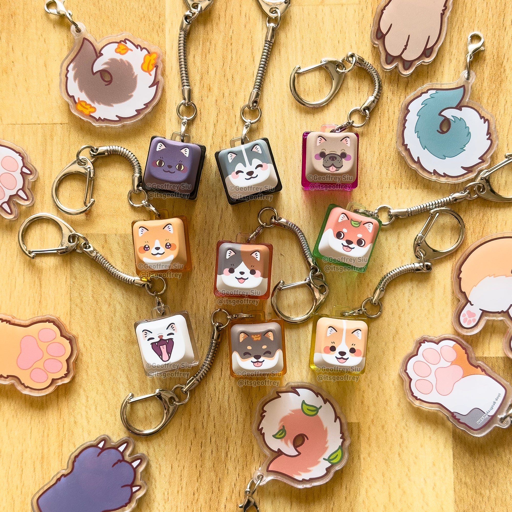 Series 3 Cats and Dogs Clicky Keychain Blind Bag