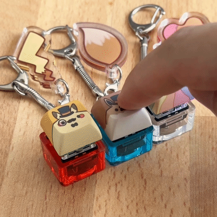Piquitechu Clicky Keychain
