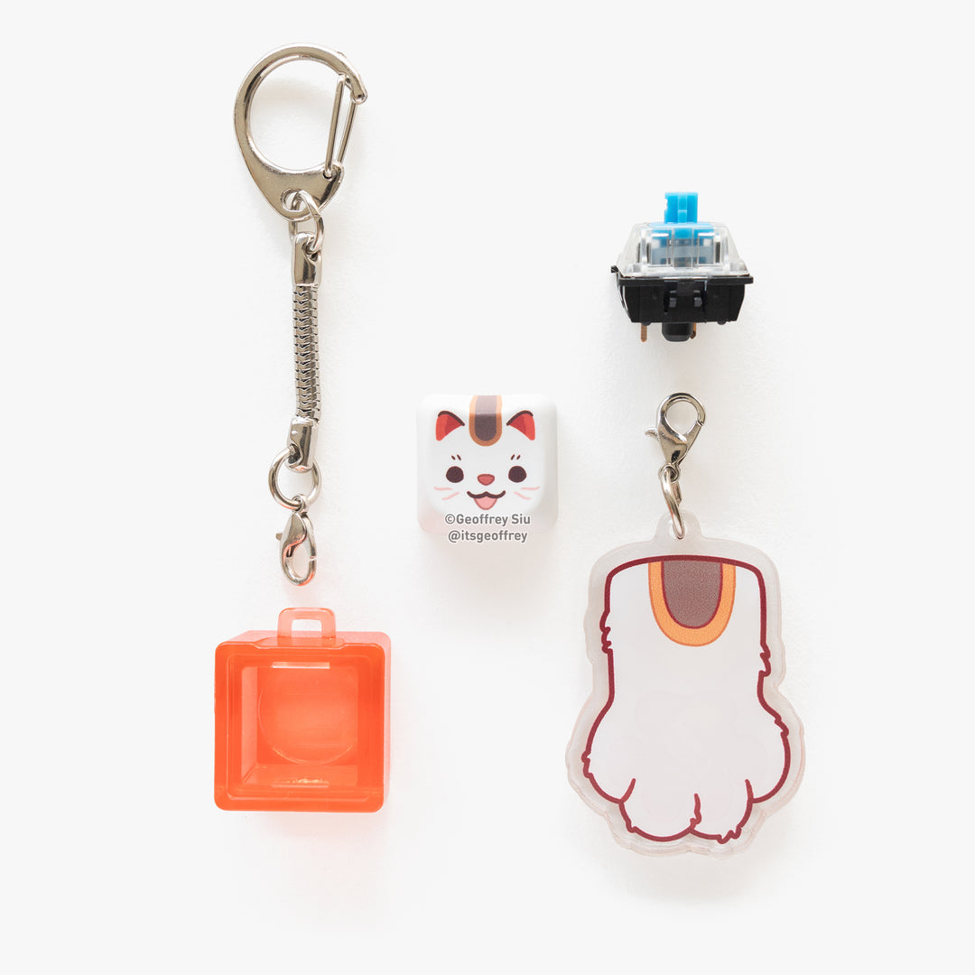 MAO Maneki Neko Clicky Keychain